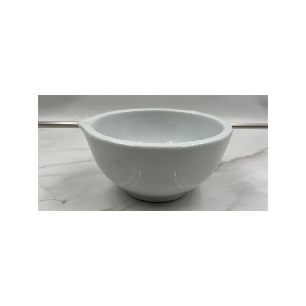 Apilco France Mixing Bowl White Porcelain Batter with Pour Spout French Kitchen